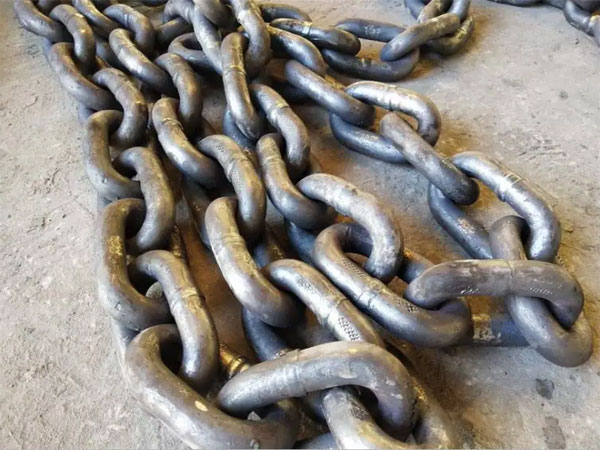 提升機(jī)鏈條擺動故障分析與解決方案