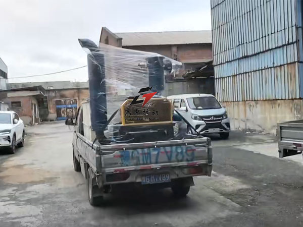 山西王老板再次訂購(gòu)的羅茨風(fēng)機(jī)真空上料機(jī)已發(fā)貨